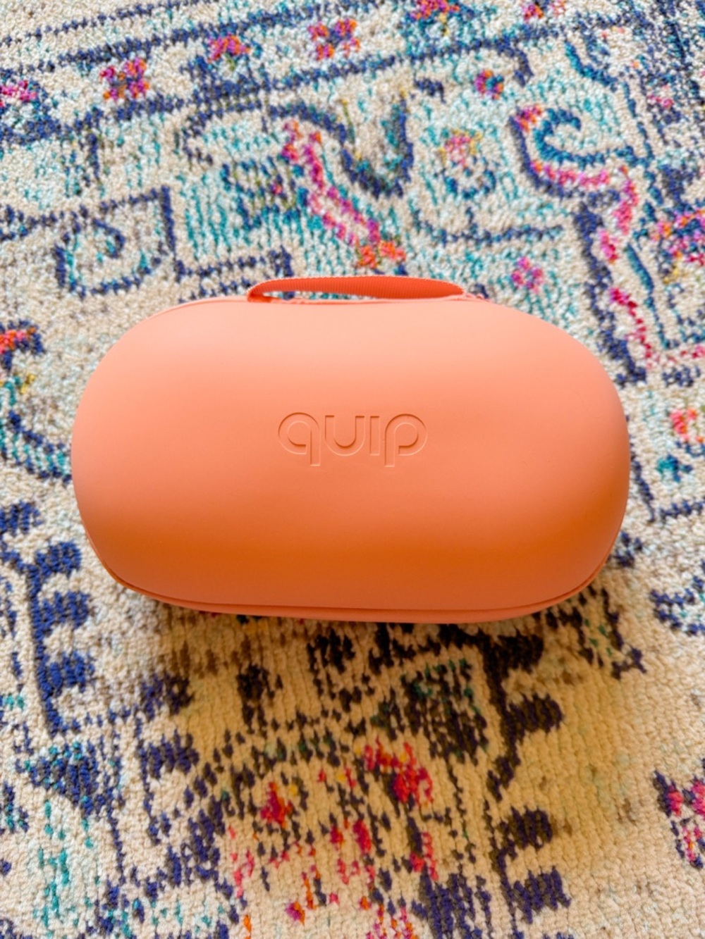 Quip Refresh Silicone Toiletry Travel Bag Peach Collapsible